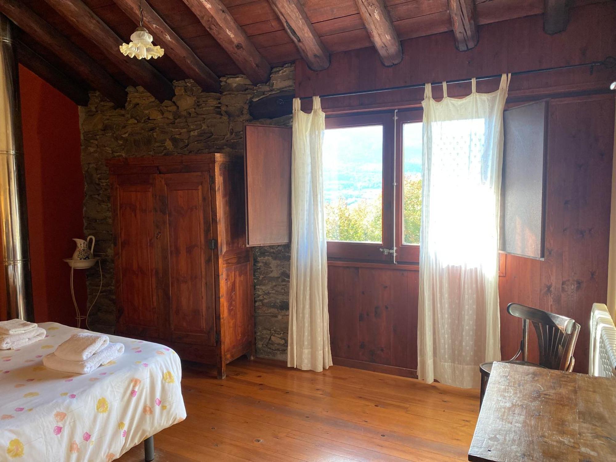 Can Bonada El Serrat Bagian luar foto